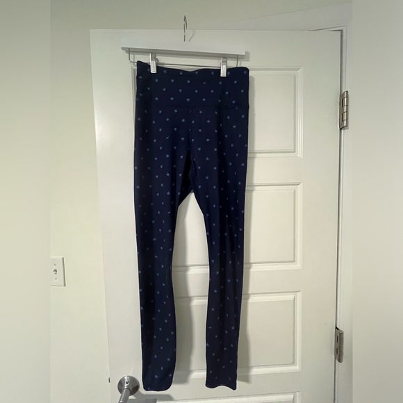 Fabletics Ultracool Liberty Star Leggings in EUC - Picture 3 of 9